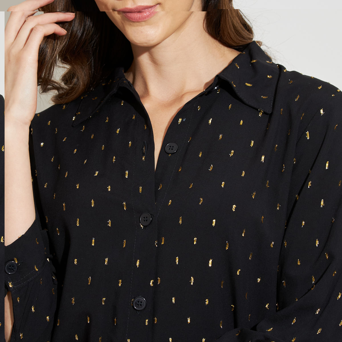 Camisa-Feminina-Manga-7-8-Detalhe-Brilhos-Paradoxos