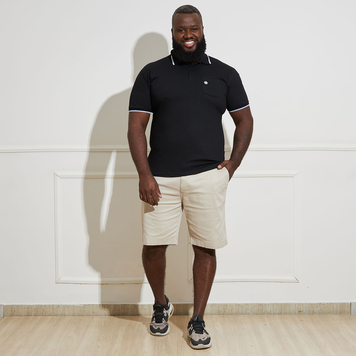 Bermuda-Masculina-Plus-Size-Sarja-Areia