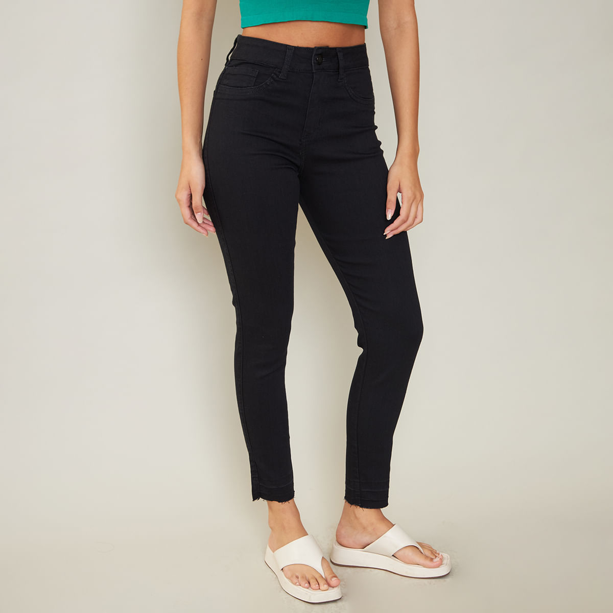 -Biotipo-Calca-Jeans-Feminina-Skinny-Preta